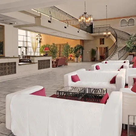 Grand Hotel 4*